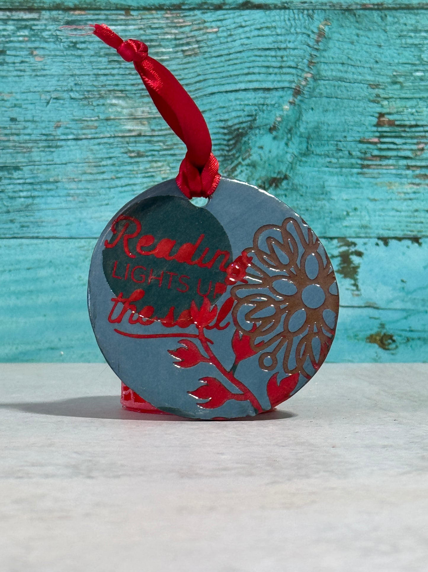 Ornament - Bookish 10