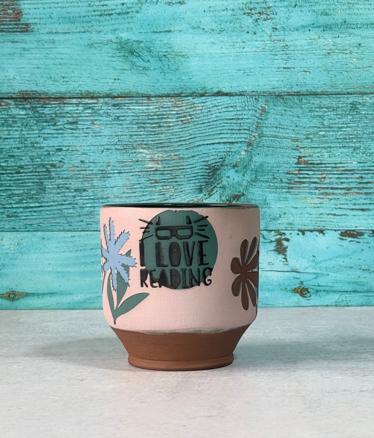 Cup - Love Reading