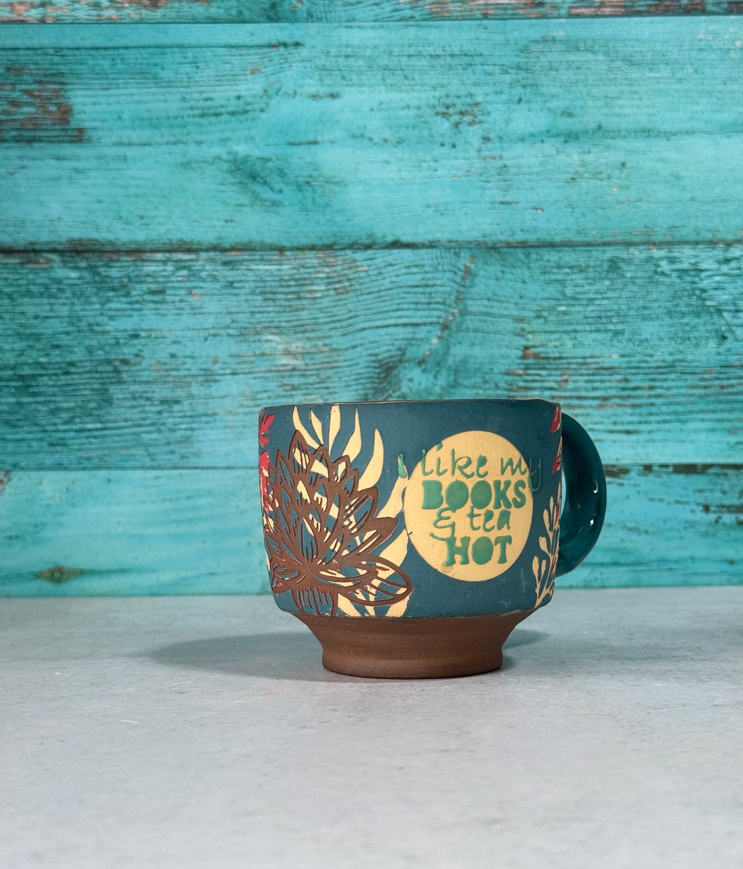 Mug - Books + Tea hot - 2