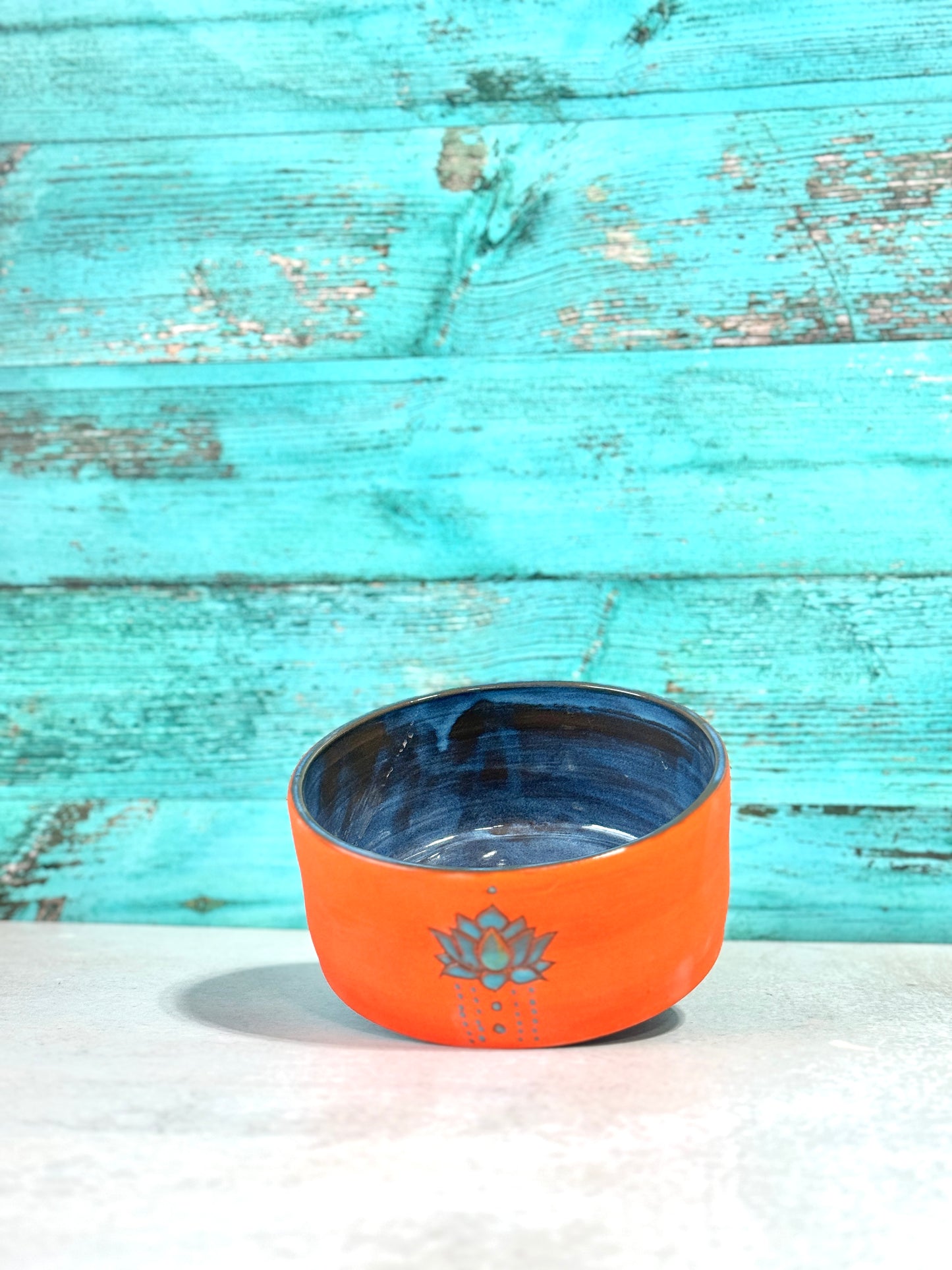 Bowl - serving - Orange medium